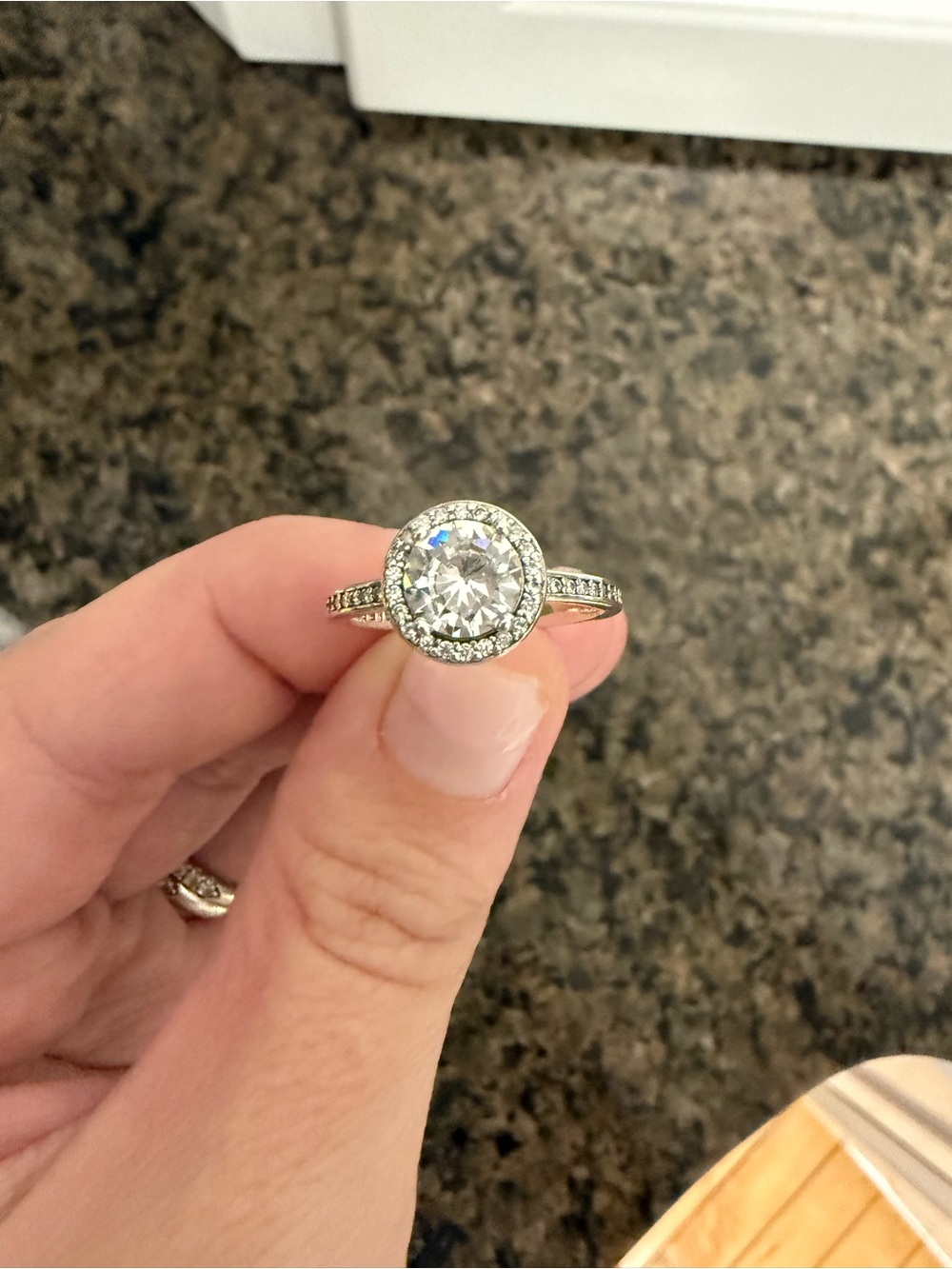 PANDORA ROUND SPARKLE HALO RING US SIZE 7 New No Box